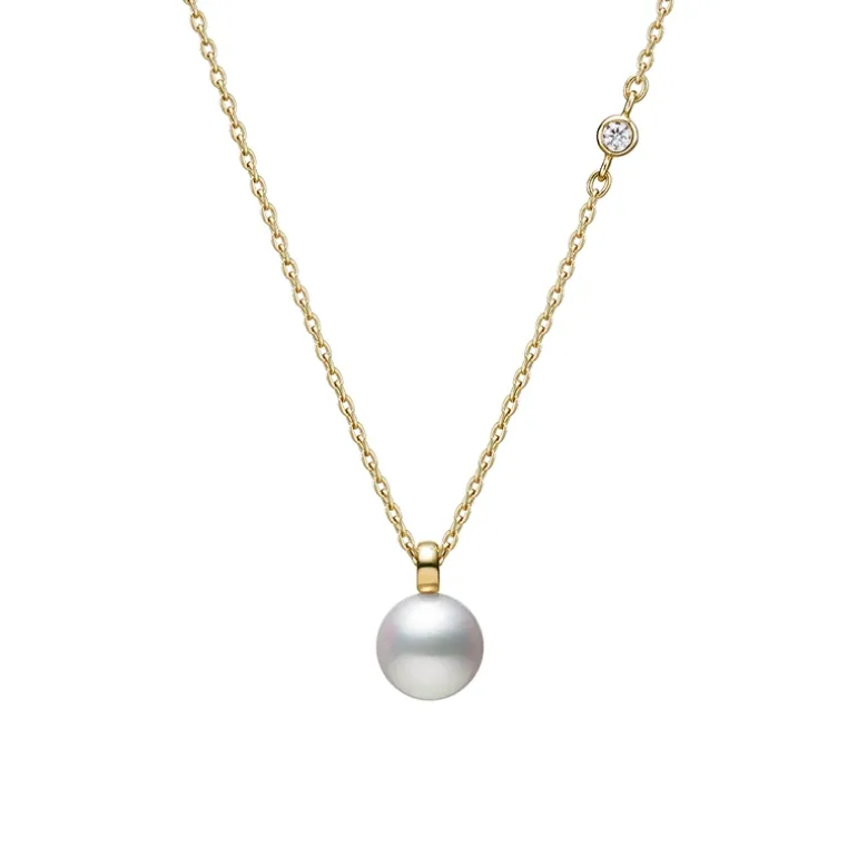 Akoya Cultured Pearl and Diamond Pendant in 18K Yellow Gold