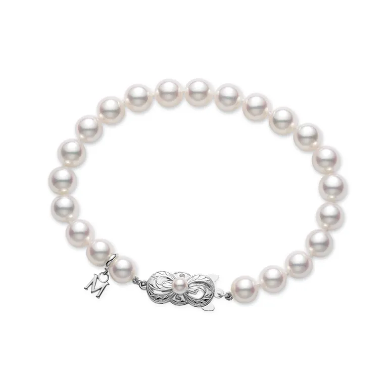 Akoya Cultured Pearl Bracelet in 18K White Gold