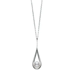 Akoya Cultured Pearl Pendant in 18K White Gold