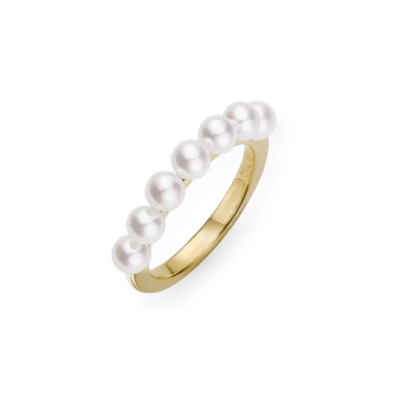 Akoya Cultured Pearl Ring in Yellow Gold