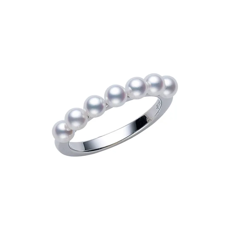 Akoya Cultured Pearl Ring in White Gold