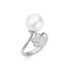 Cherry Blossom Ring in White Gold