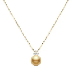 Classic Golden South Sea Cultured Pearl Pendant in 18K Yellow Gold with Diamond
