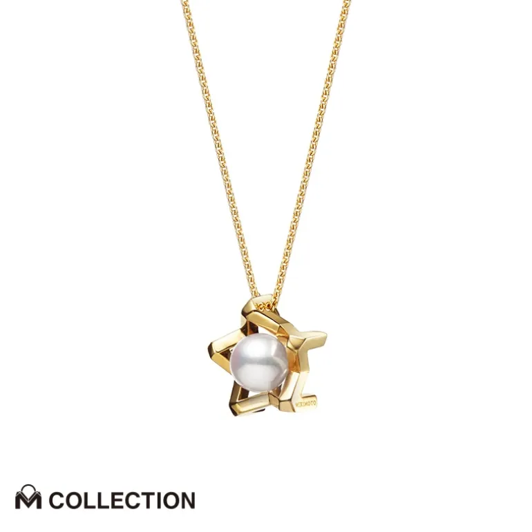 M Collection Pendant in 18K Yellow Gold